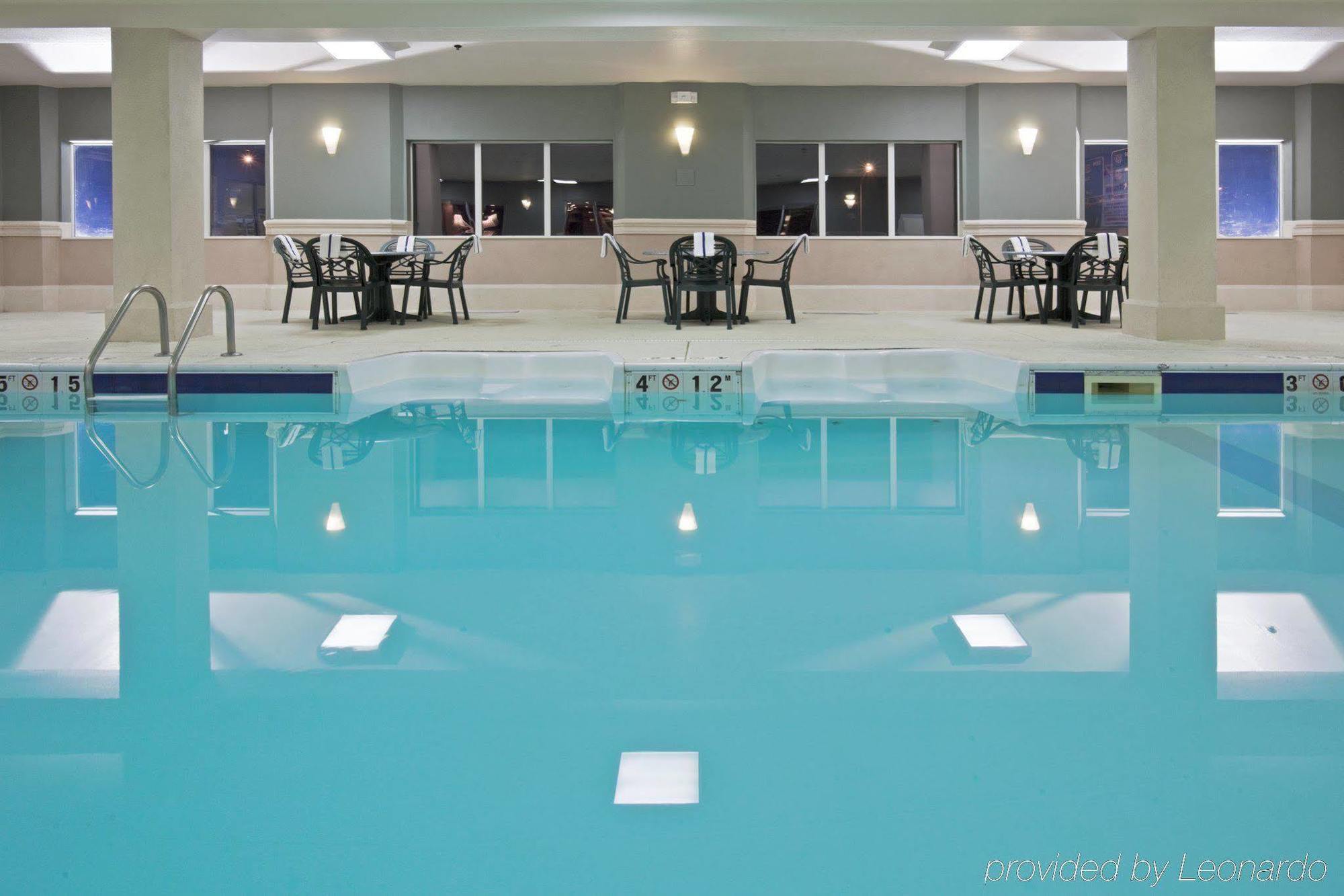 Holiday Inn Express Fort Wayne - East - New Haven By Ihg Esterno foto